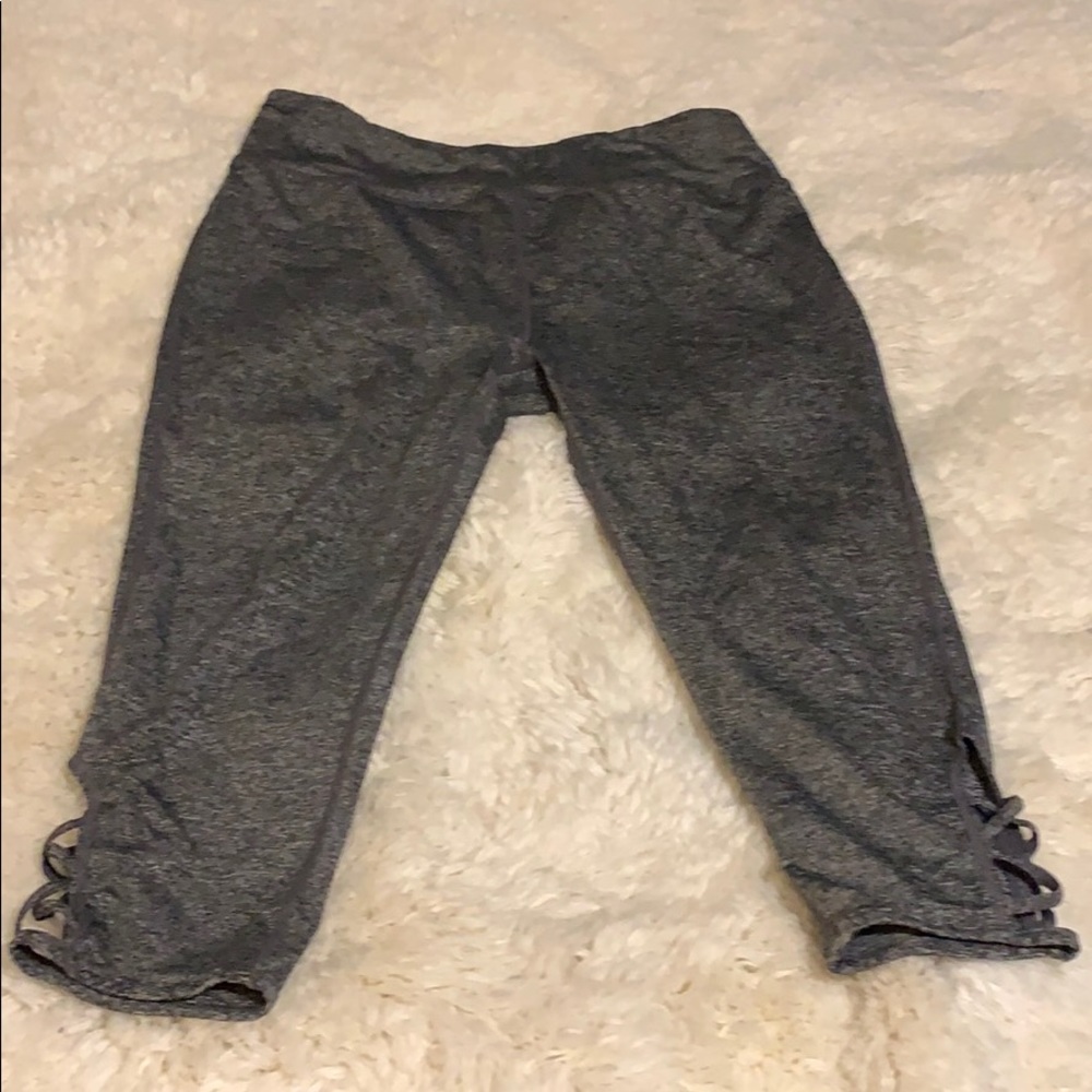 Workout capris